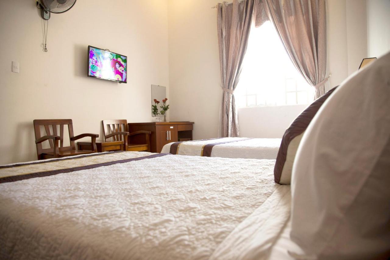 Hoang Thuy Sinh Hotel Da Nang Exterior photo
