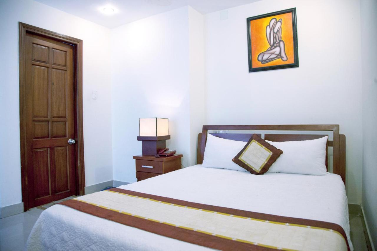 Hoang Thuy Sinh Hotel Da Nang Exterior photo
